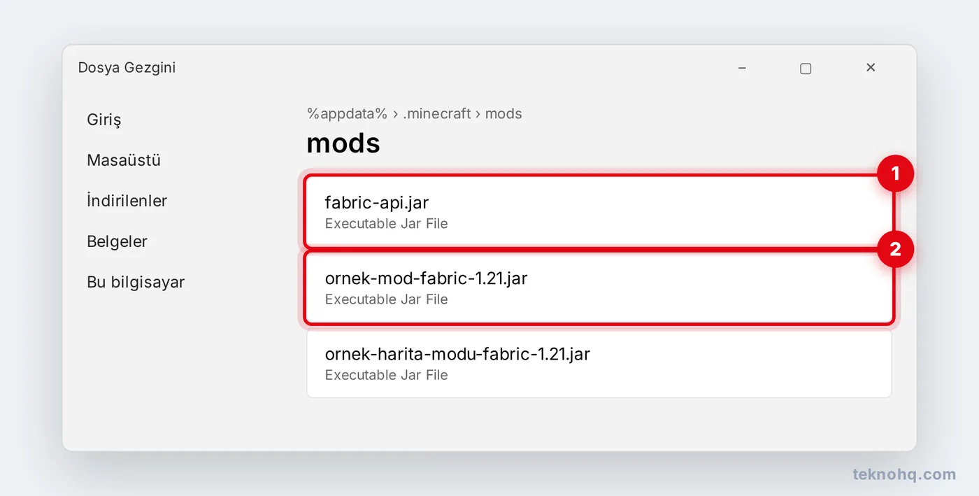 mods klasörüne kopyalanmış Fabric API ve mod .jar dosyaları